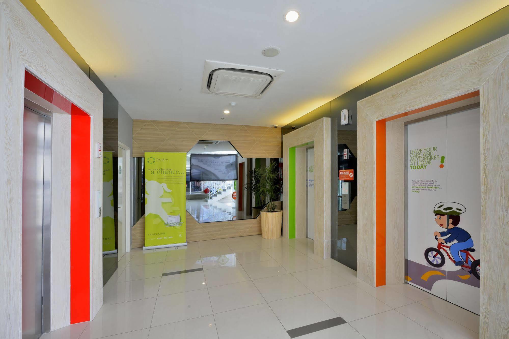 Lamora Kota Lama Surabaya Exterior foto